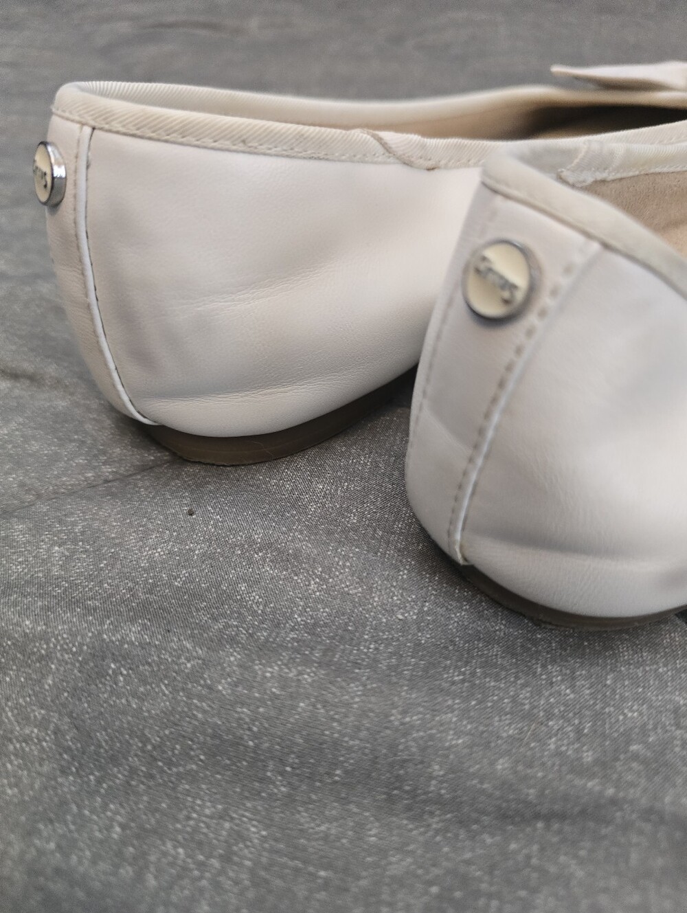Circus by Sam Edelman White Bow Slip-On Ballet Flats - Picture 4 of 4